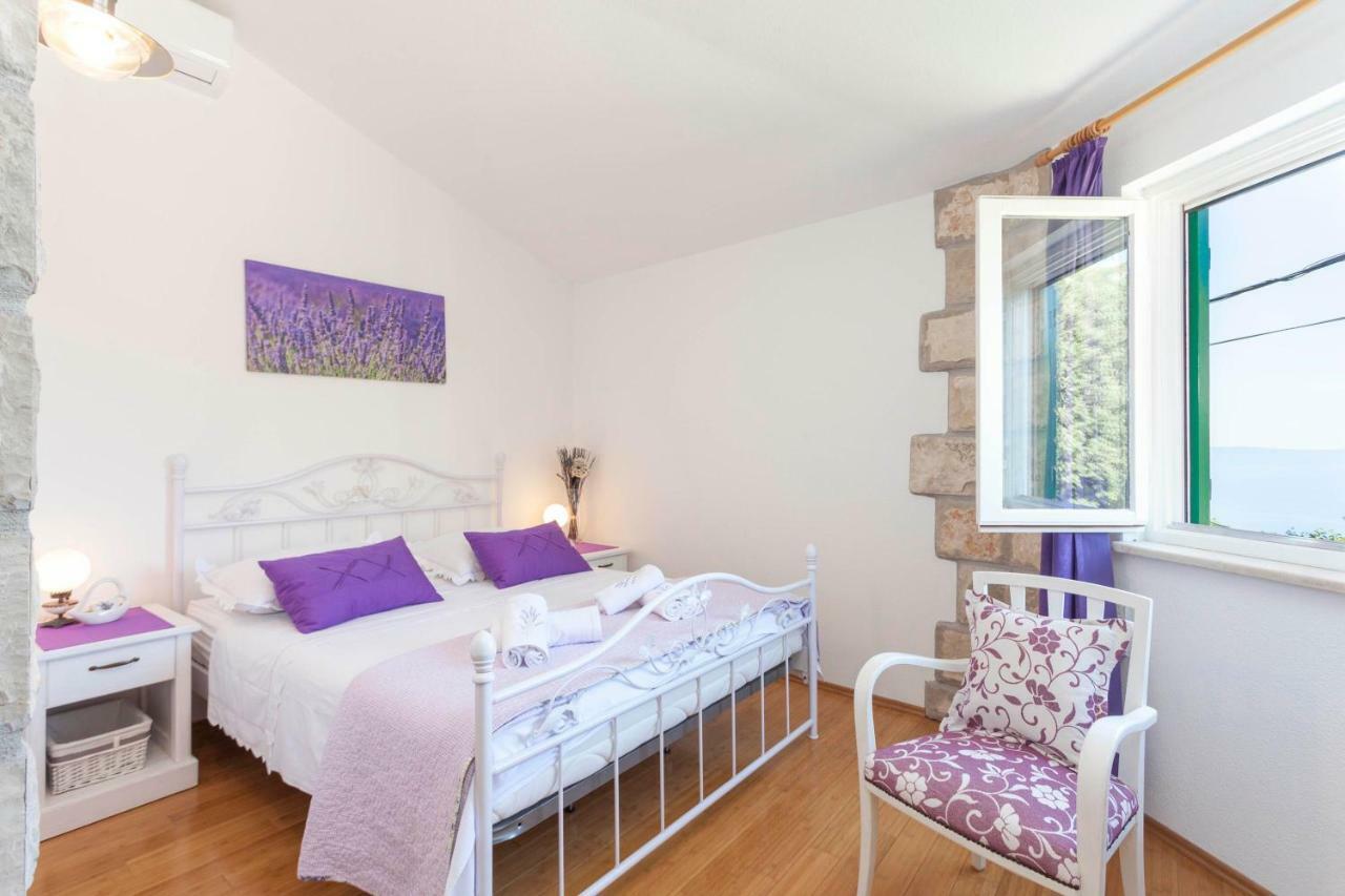 Holiday Home Lavanda Grubisic Tučepi Eksteriør bilde