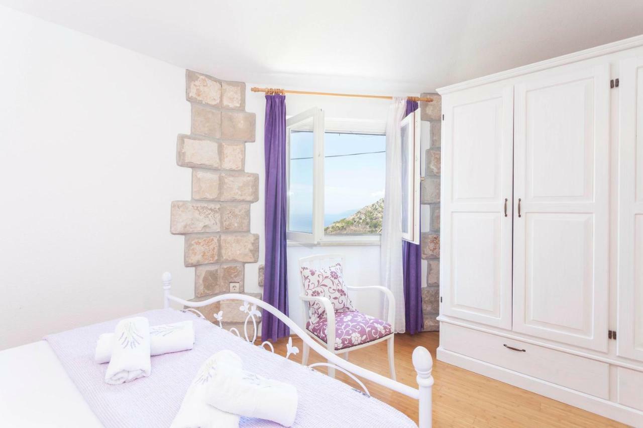 Holiday Home Lavanda Grubisic Tučepi Eksteriør bilde
