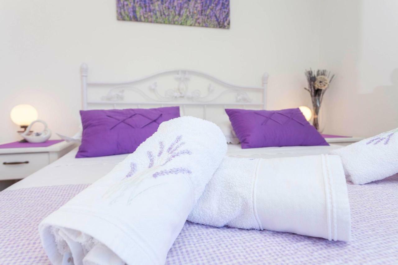 Holiday Home Lavanda Grubisic Tučepi Eksteriør bilde